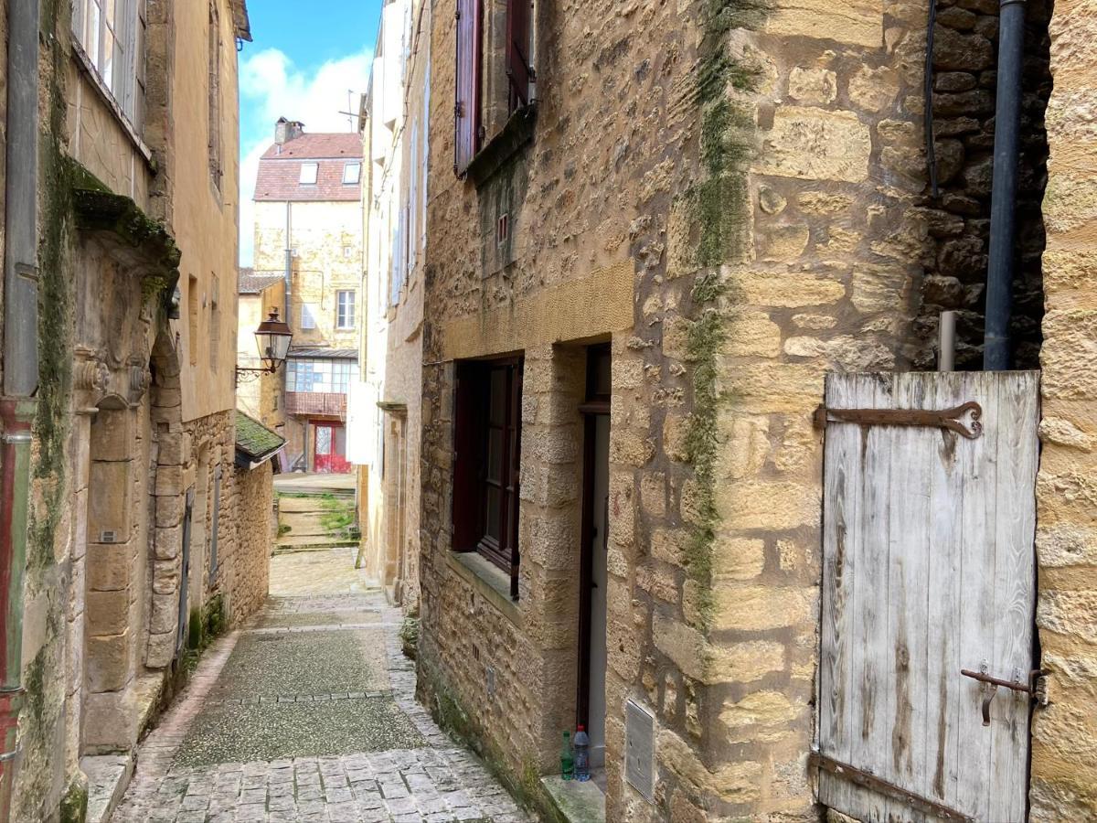 Le Repaire - Lescapade-Medievale Sarlat Esterno foto